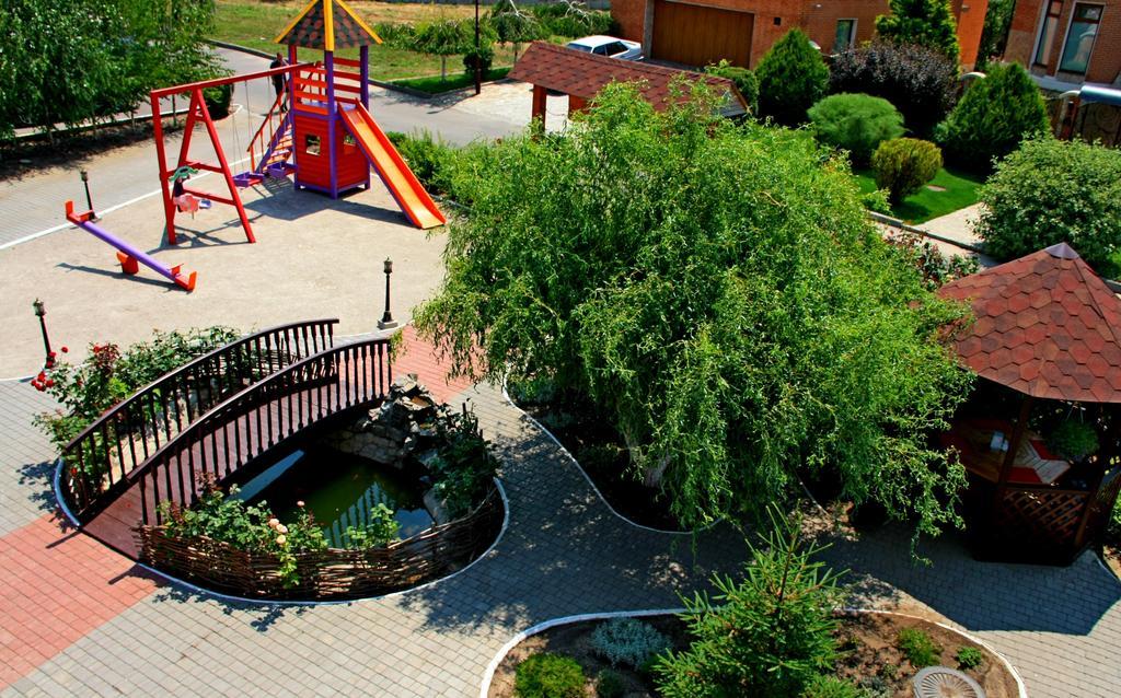 Комплекс Відпочинку Пампушка & Подушка Hotel Burlach'ya Balka Exterior photo