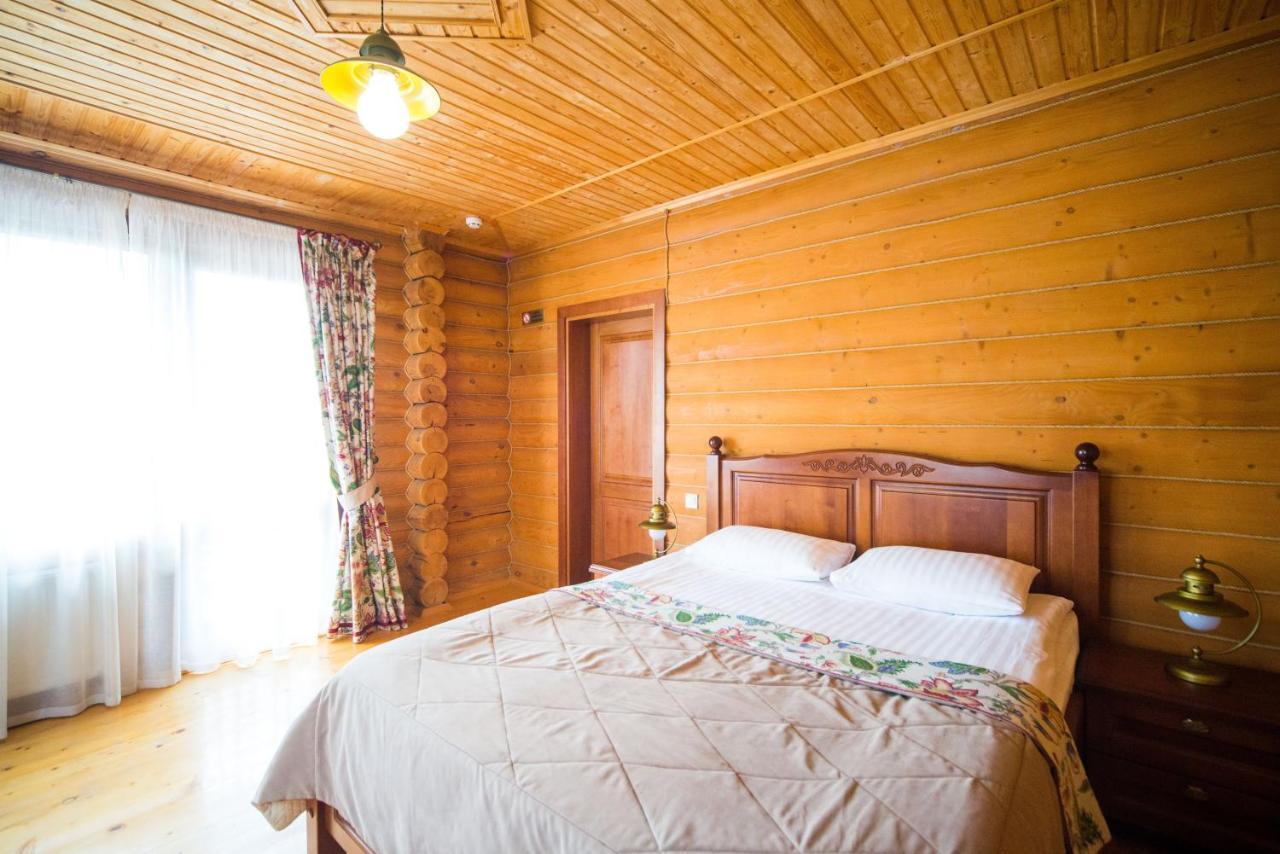 Комплекс Відпочинку Пампушка & Подушка Hotel Burlach'ya Balka Exterior photo