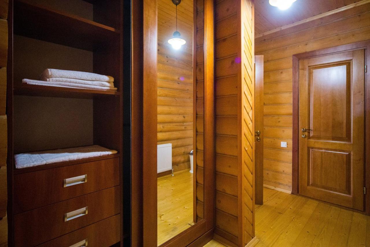 Комплекс Відпочинку Пампушка & Подушка Hotel Burlach'ya Balka Exterior photo