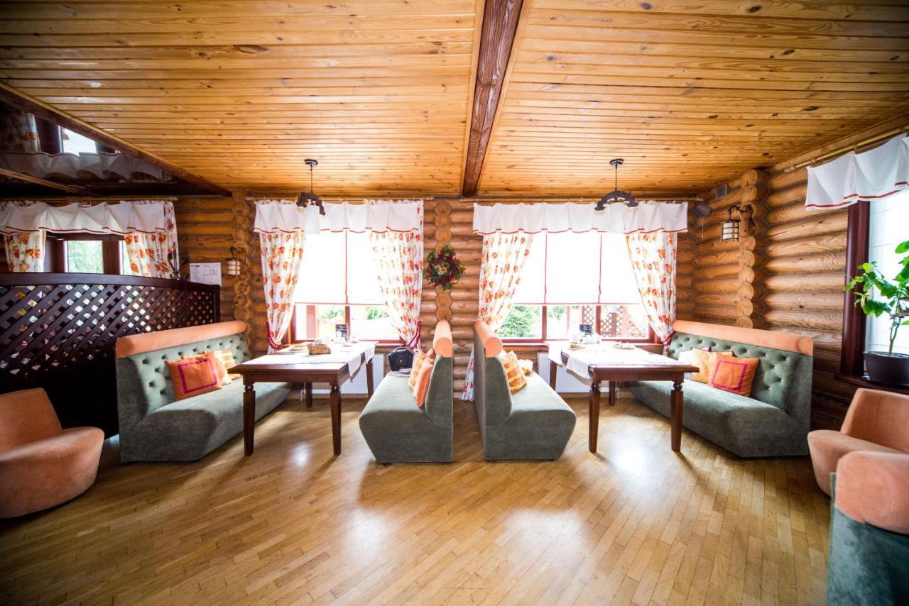 Комплекс Відпочинку Пампушка & Подушка Hotel Burlach'ya Balka Exterior photo