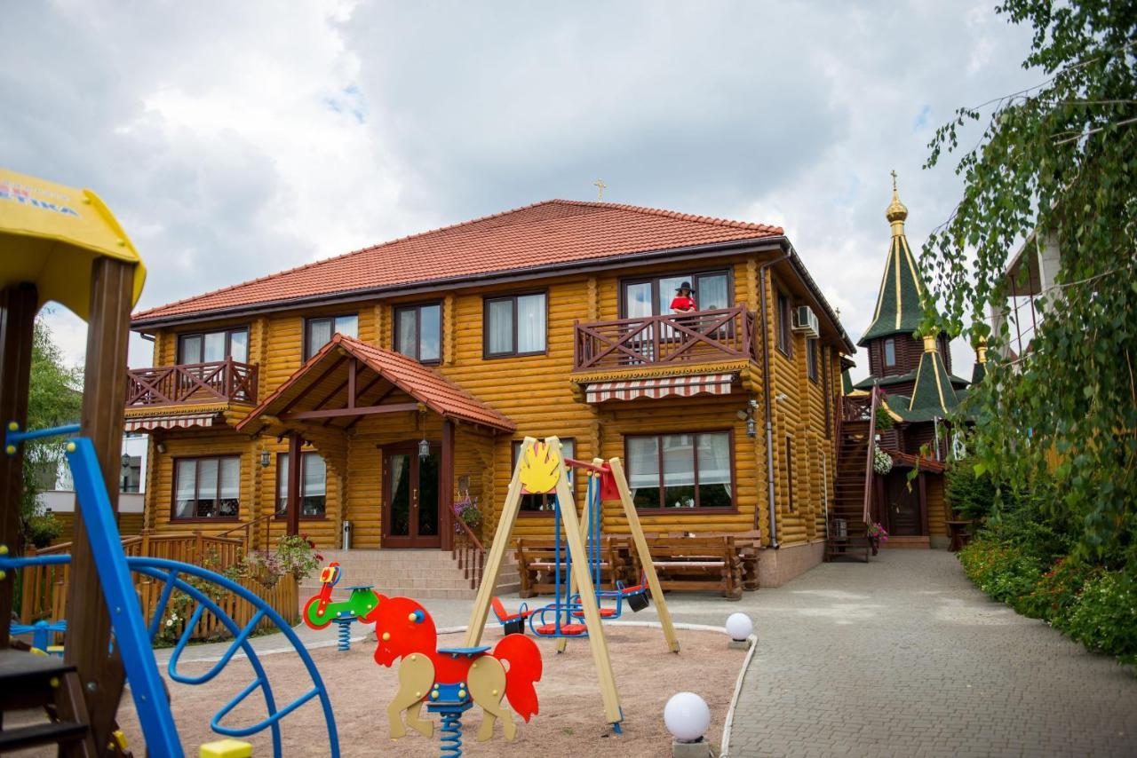 Комплекс Відпочинку Пампушка & Подушка Hotel Burlach'ya Balka Exterior photo